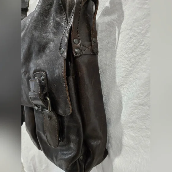 Aunts And Uncles Leather Crossbody Bag Very Good Condition - Picture 2 of 9